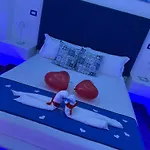 Santorini Bed & Breakfast Scalea