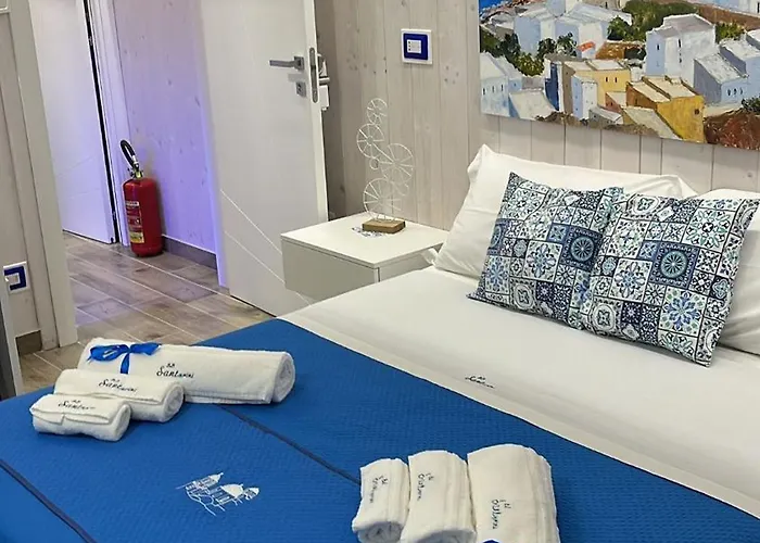 Oda ve Kahvaltı Santorini *